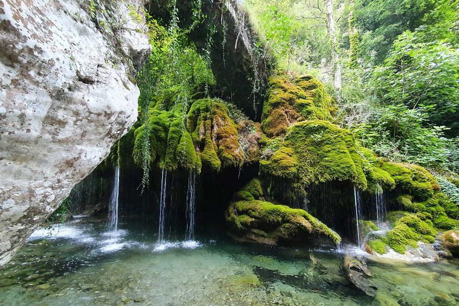 Orörda sandstränder bredvid antika grekiska tempel och olivlundar i Cilento, Vallo di Diano e Alburni nationalpark i Italien, en av Europas bästa naturparker i önskefotos guide.