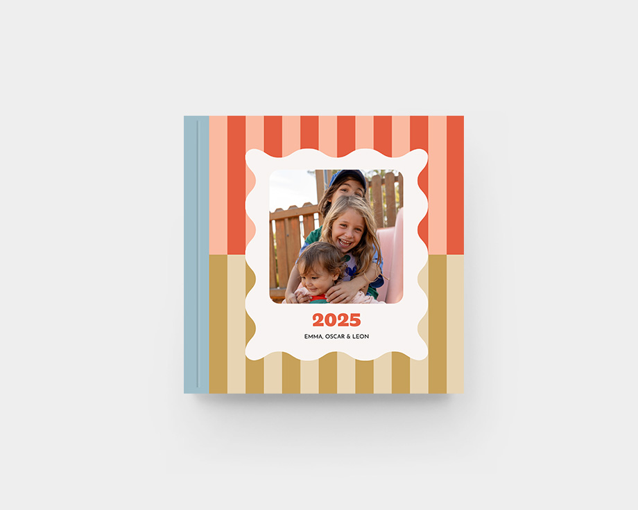 Medium kvadratisk fotobok med hårt omslag