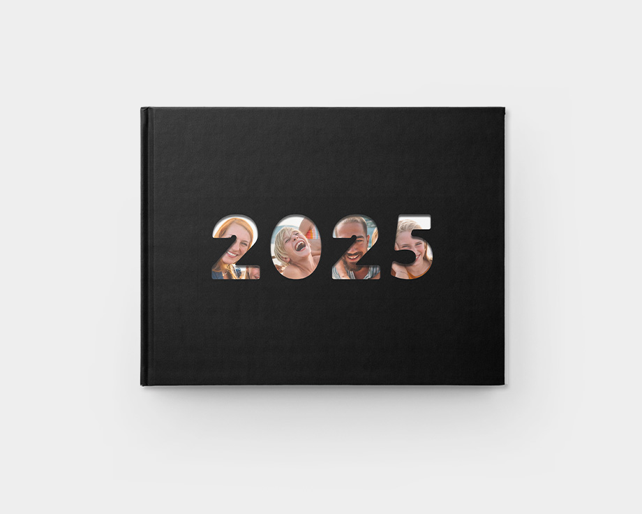 Årsbok med fönsteromslag fotobok