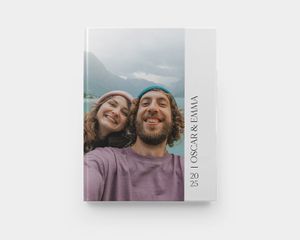 Stor stående fotobok med hårt omslag