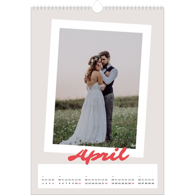 A3 Årskalender — Signerad i karmosin [April]