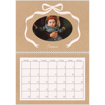 Fotokalender A3 Klassisk — Kraft och rosett
