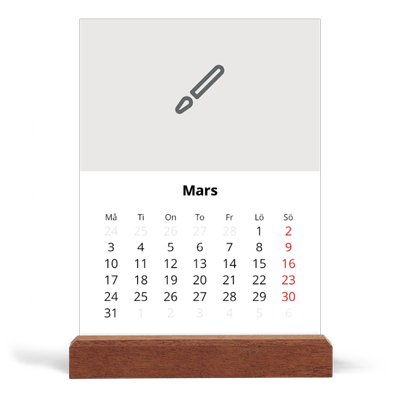 Skrivbordskalender med träställ - Stående — Designa din egna fotoprodukt [Mars]