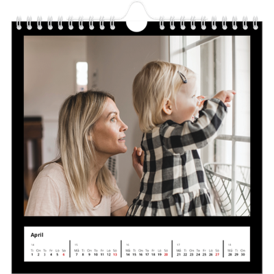 Årskalender kvadratisk — Svart ram [April]
