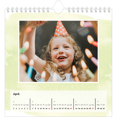 Årskalender kvadratisk — Akvareller i bakgrunden [April]