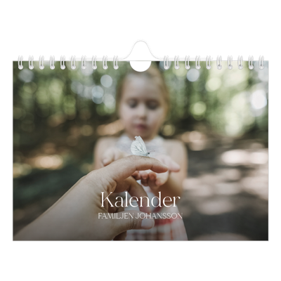 Fotokalender A5 Enkel — Tolv stora månader [omslag]