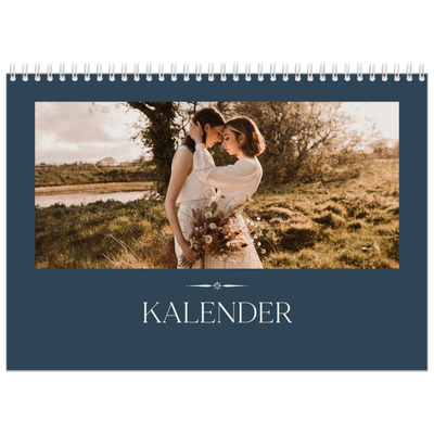 Fotokalender A3 Klassisk (30 x 40 cm) — Skiffer & seriffer [omslag]