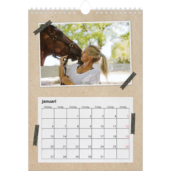 Fotokalender A4 Enkel — Naturmaterial och tejp