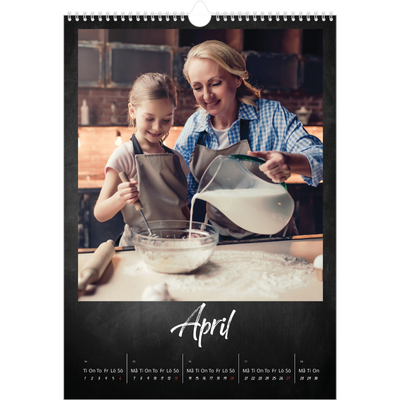 A3 Årskalender — Svart tavla [April]