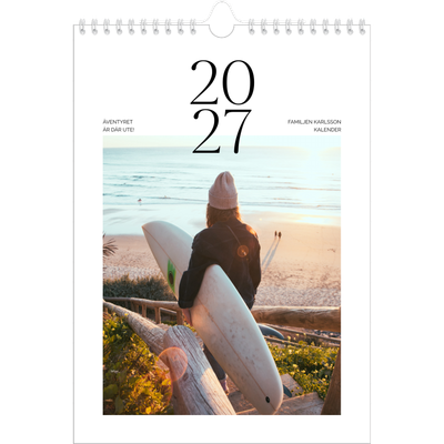 Fotokalender A4 Enkel (20 x 30 cm) — Surfing i solnedgången [omslag]