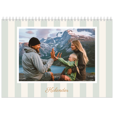 Fotokalender A3 Klassisk (30 x 40 cm) — Skrift och ränder [omslag]