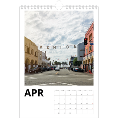 Fotokalender A4 Enkel (20 x 30 cm) — Vit kalender [April]