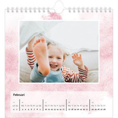 Årskalender kvadratisk — Akvareller i bakgrunden [Februari]