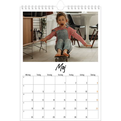 Fotokalender A4 Enkel (20 x 30 cm) — Boken om mig [omslag]