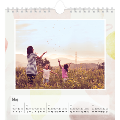 Årskalender kvadratisk — Akvarell former [omslag]