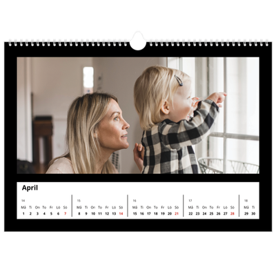 Fotokalender A3 Enkel — Svart ram [April]