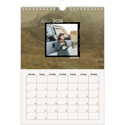 Fotokalender A4 Enkel (20 x 30 cm) — Äventyrslängtan [Mars]