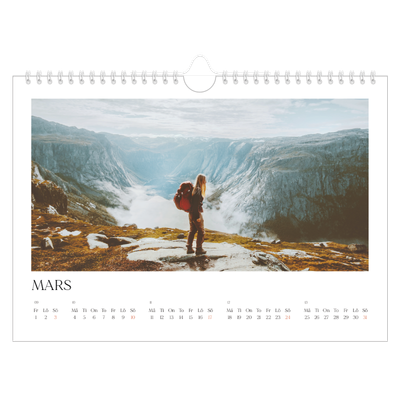 Fotokalender A4 Enkel — Surfing i solnedgången [Mars]