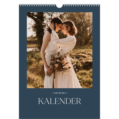 A3 Årskalender — Skiffer & seriffer [omslag]
