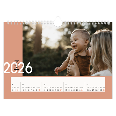 Fotokalender A4 Enkel — Överlappande text [omslag]
