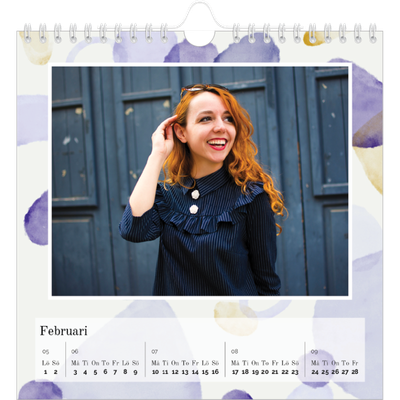 Årskalender kvadratisk — Akvarell former [Februari]