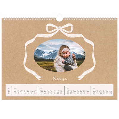 Fotokalender A3 Enkel — Kraft och rosett [Februari]