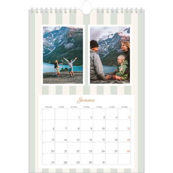Fotokalender A4 Enkel — Skrift och ränder