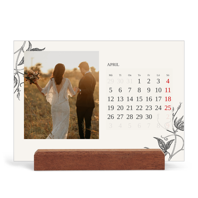Skrivbordskalender med träställ - Liggande  — Bläck & murgröna [April]