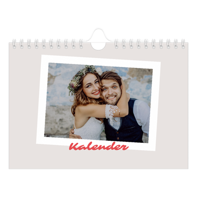 Fotokalender A5 Enkel — Signerad i karmosin [omslag]