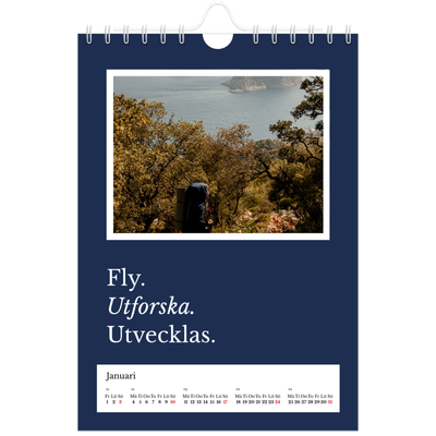 Fotokalender A5 Enkel — Redaktionell Jord [Januari]