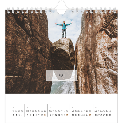 Årskalender kvadratisk — Klassisk kalender [omslag]