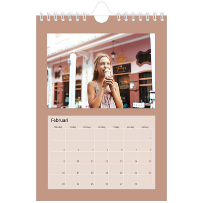 Fotokalender A5 Enkel — Kalender i jordtoner [Februari]