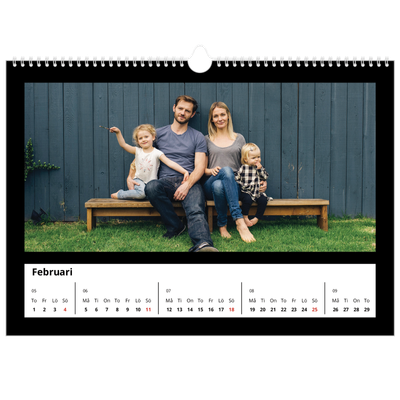 Fotokalender A3 Enkel — Svart ram [Februari]