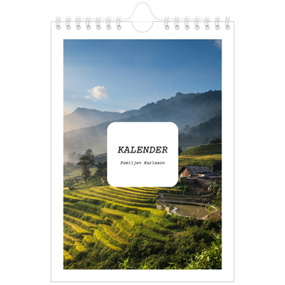 Fotokalender A5 Enkel — Hela historien [omslag]