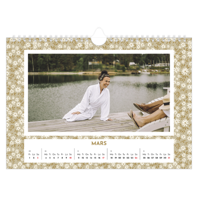 Fotokalender A4 Enkel — Blomstermönster [Mars]