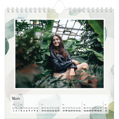 Årskalender kvadratisk — Akvarell former [Mars]