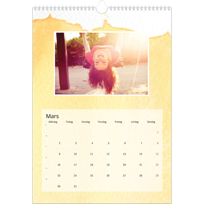 A3 Årskalender — Akvareller i bakgrunden [Mars]