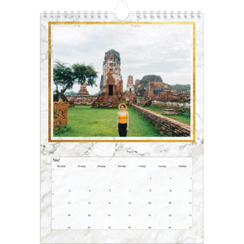 Fotokalender A4 Enkel — Guld och marmor