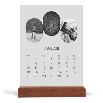 Skrivbordskalender med träställ - Stående — Den öppna vägen