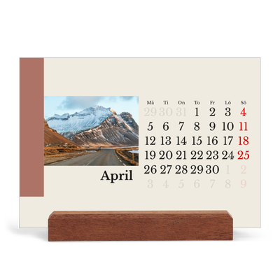 Skrivbordskalender med träställ - Liggande  — Världens sevärdheter [April]