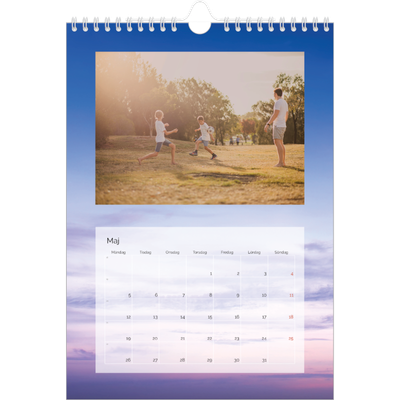 Fotokalender A4 Enkel (20 x 30 cm) — Moln [omslag]