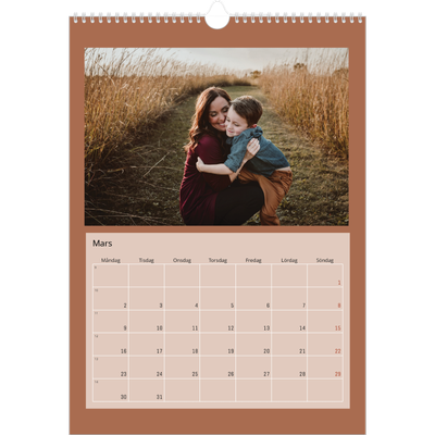 A3 Årskalender — Kalender i jordtoner [Mars]
