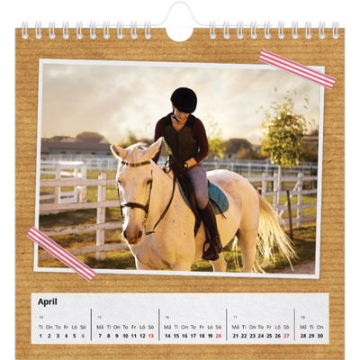 Årskalender kvadratisk — Naturmaterial och tejp [April]