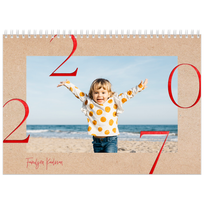 Fotokalender A3 Klassisk (30 x 40 cm) — Röda detaljer [omslag]