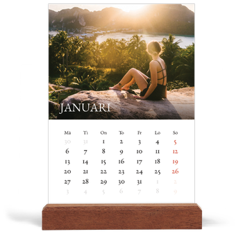 Skrivbordskalender med träställ - Stående — Enkel serif-teckensnitt