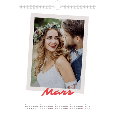 Fotokalender A4 Enkel (20 x 30 cm) — Signerad i karmosin [Mars]