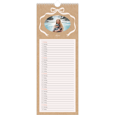 Fotokalender Smal  — Kraft och rosett [Mars]