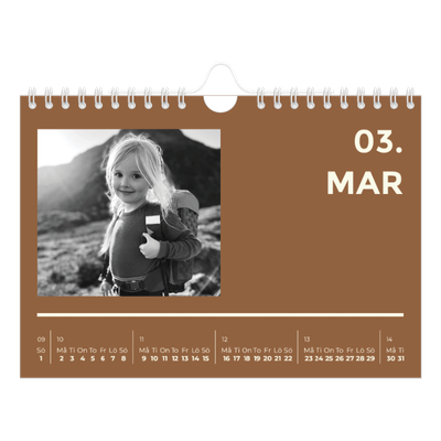Fotokalender A5 Enkel — Modern och djärv [Mars]