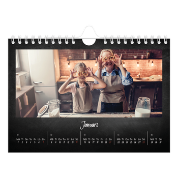 Fotokalender A5 Enkel — Svart tavla