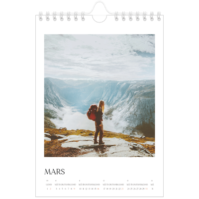 Fotokalender A5 Enkel — Surfing i solnedgången [Mars]